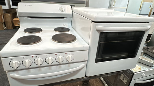 Westinghouse Fan Forced Natural Elevated Electric Stove,PEK1350W-R (32916)