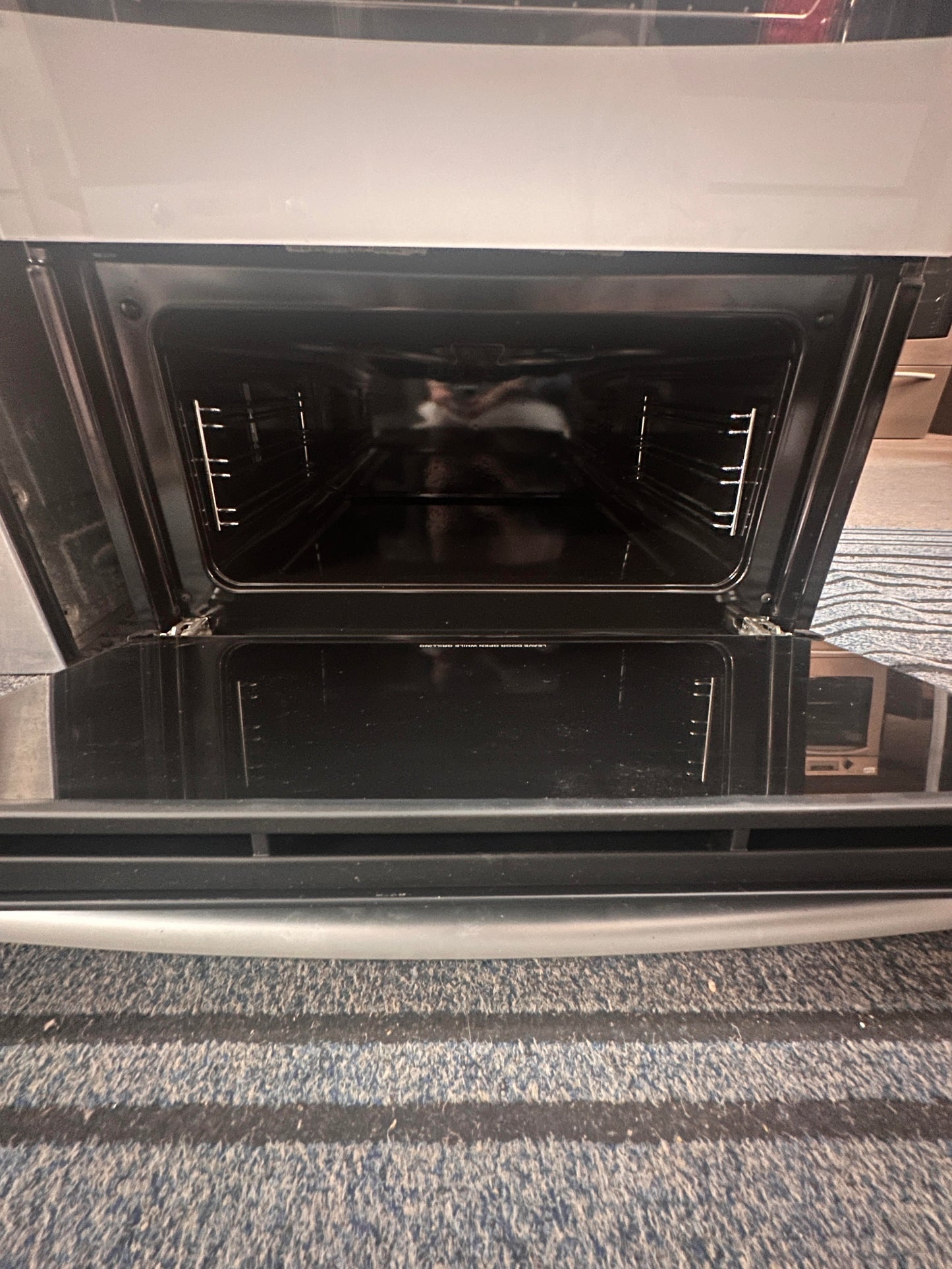 Westinghouse Fan Forced Electric Wall Oven WVE665W