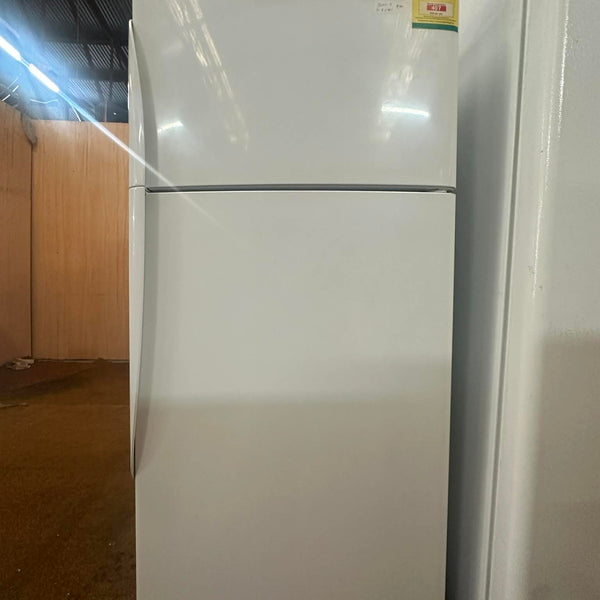 Fisher & Paykel Top Mount Fridge Freezer 329L, E331T (33047)