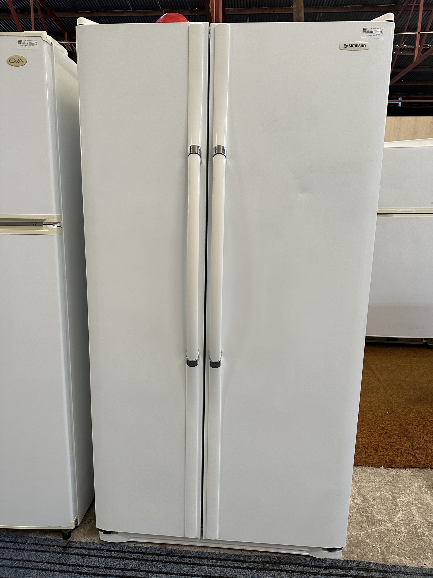 Simpson Side by Side Fridge Freezer 570L SS570A