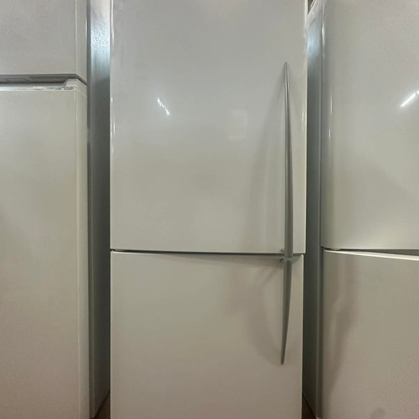 Fisher & Paykel Bottom Mount Fridge Freezer 373L, E372B (33055)
