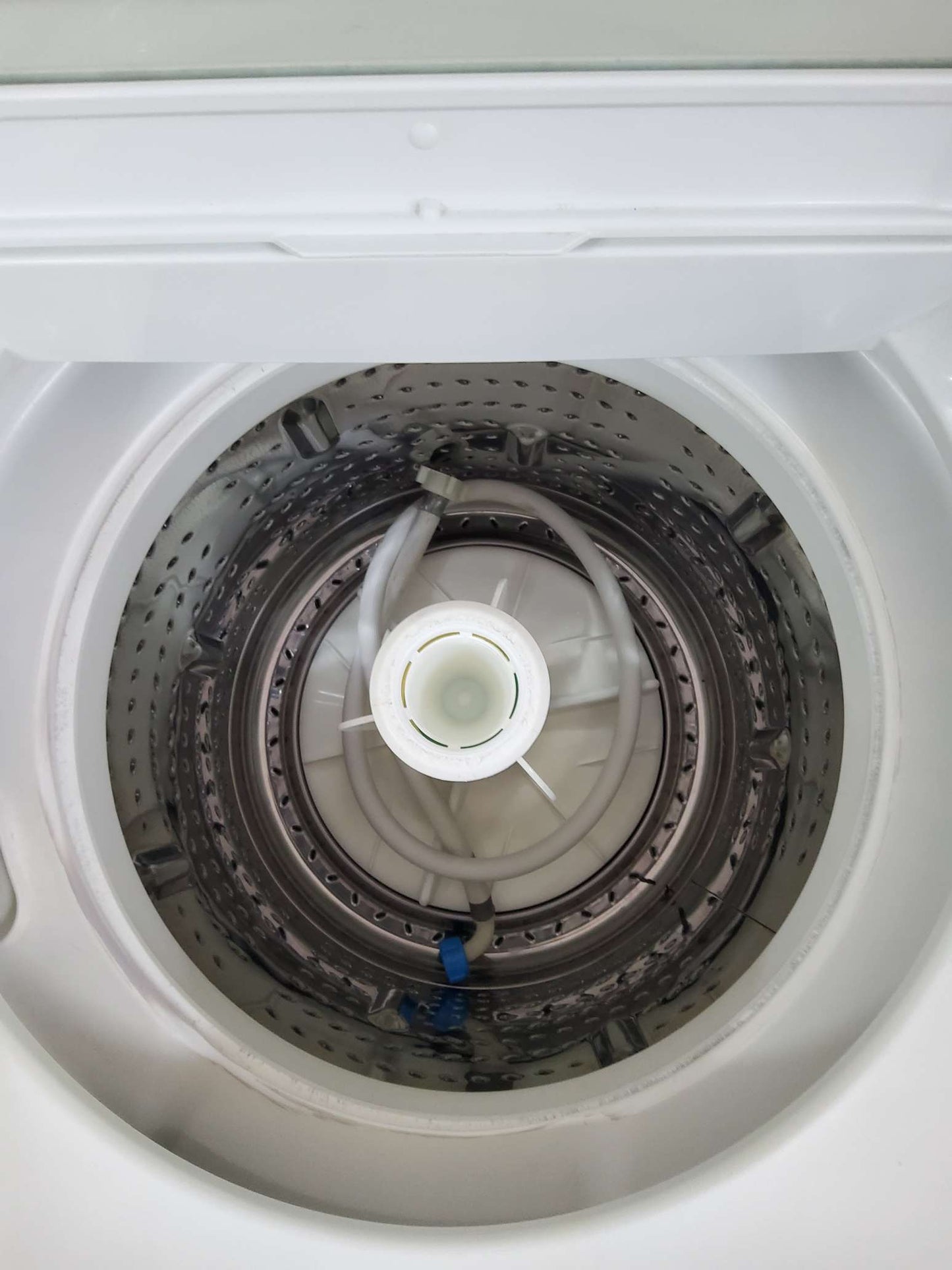Westinghouse Top Loader Washing Machine LT609S