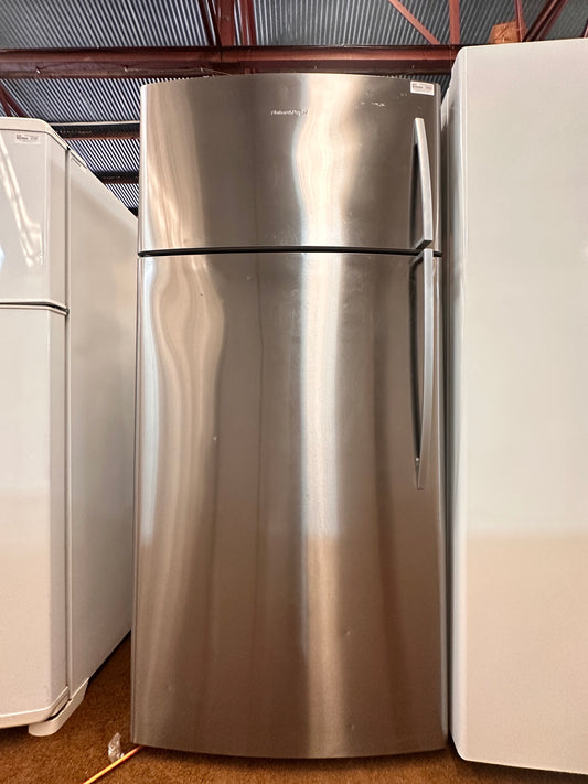 Fisher & Paykel Top Mount Fridge Freezer 517L E521TLX3