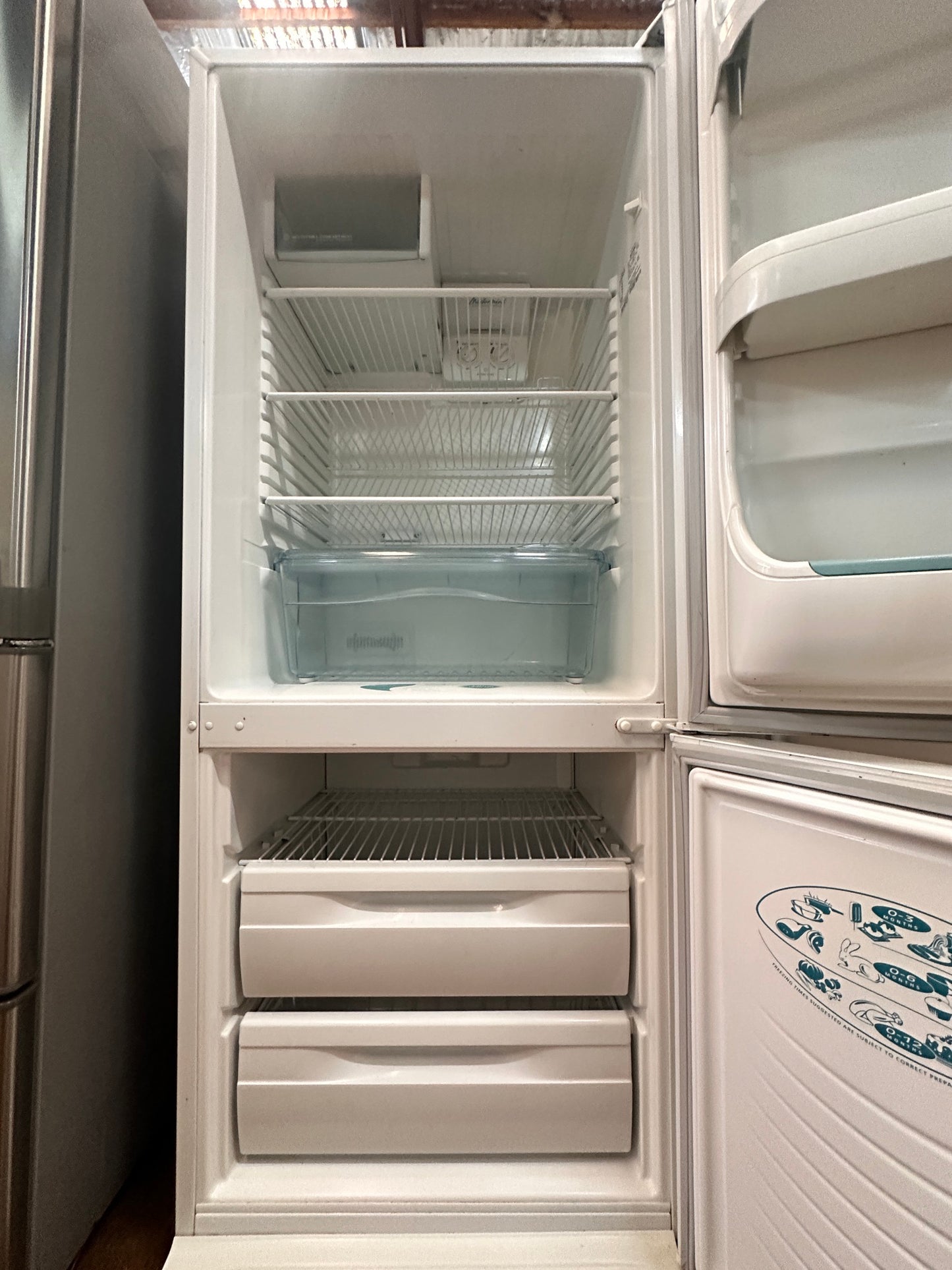 Westinghouse Bottom Mount Fridge Freezer 420L BJ425S-R