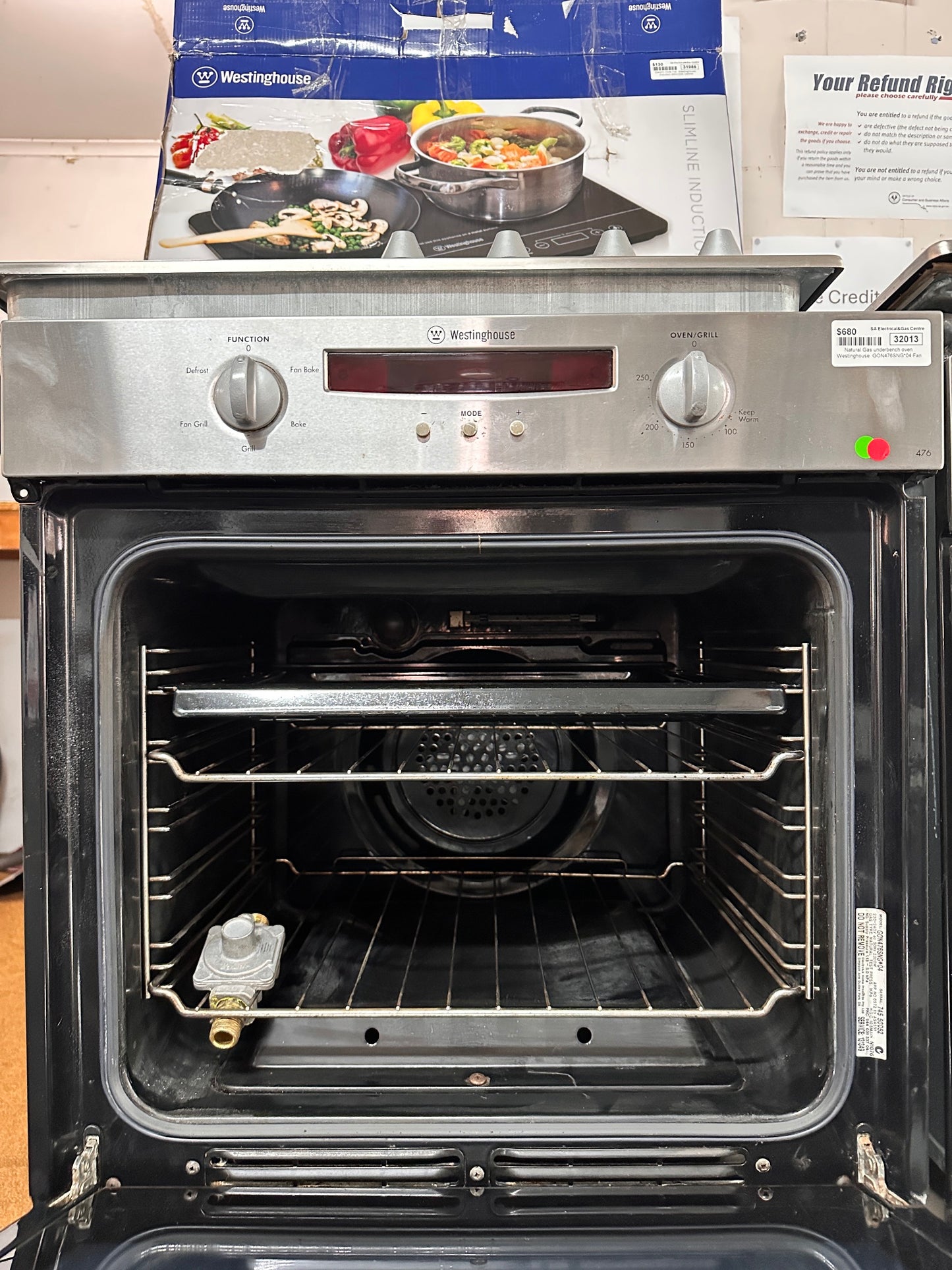 Westinghouse Fan Forced Natural Gas Underbench Oven GON476SNG Stainless