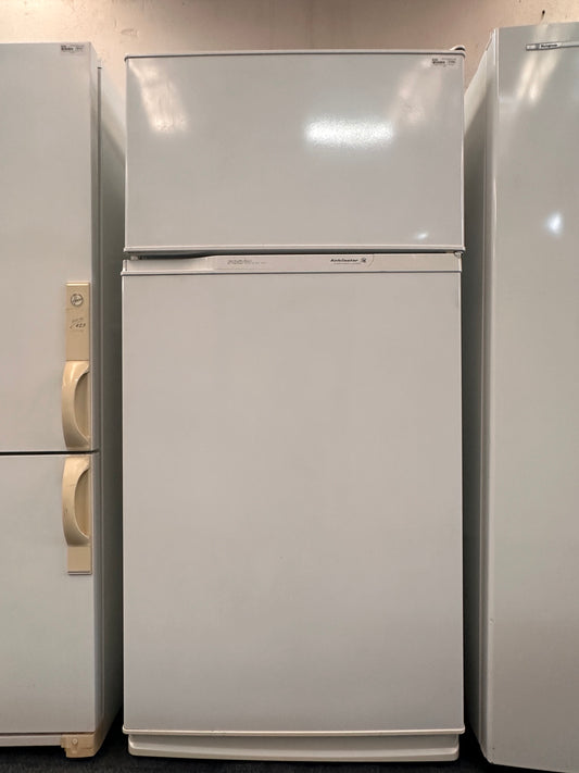 Kelvinator Top Mount Fridge Freezer 500L C500