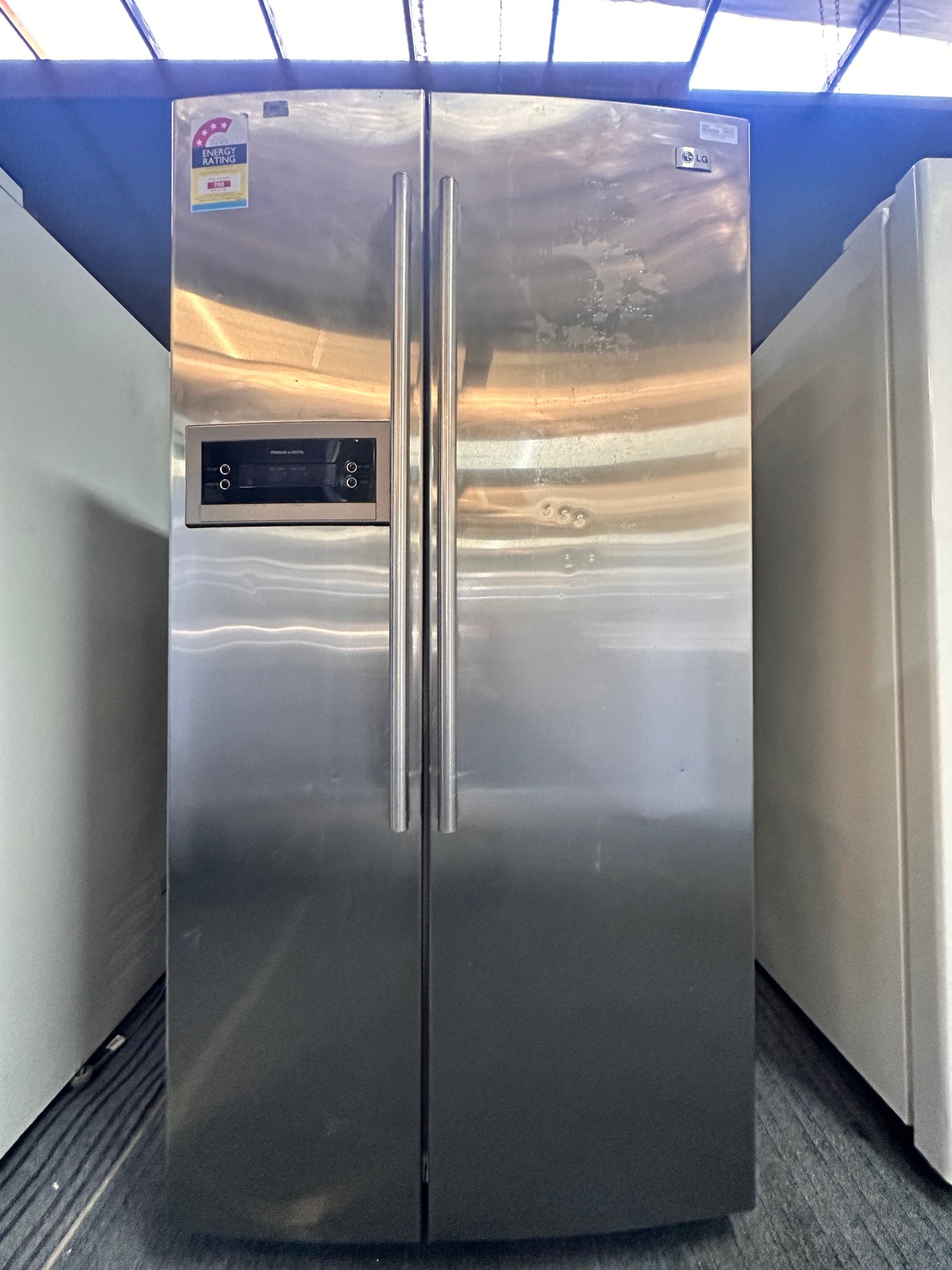 LG Side by Side Fridge Freezer 641L GR-B227STS
