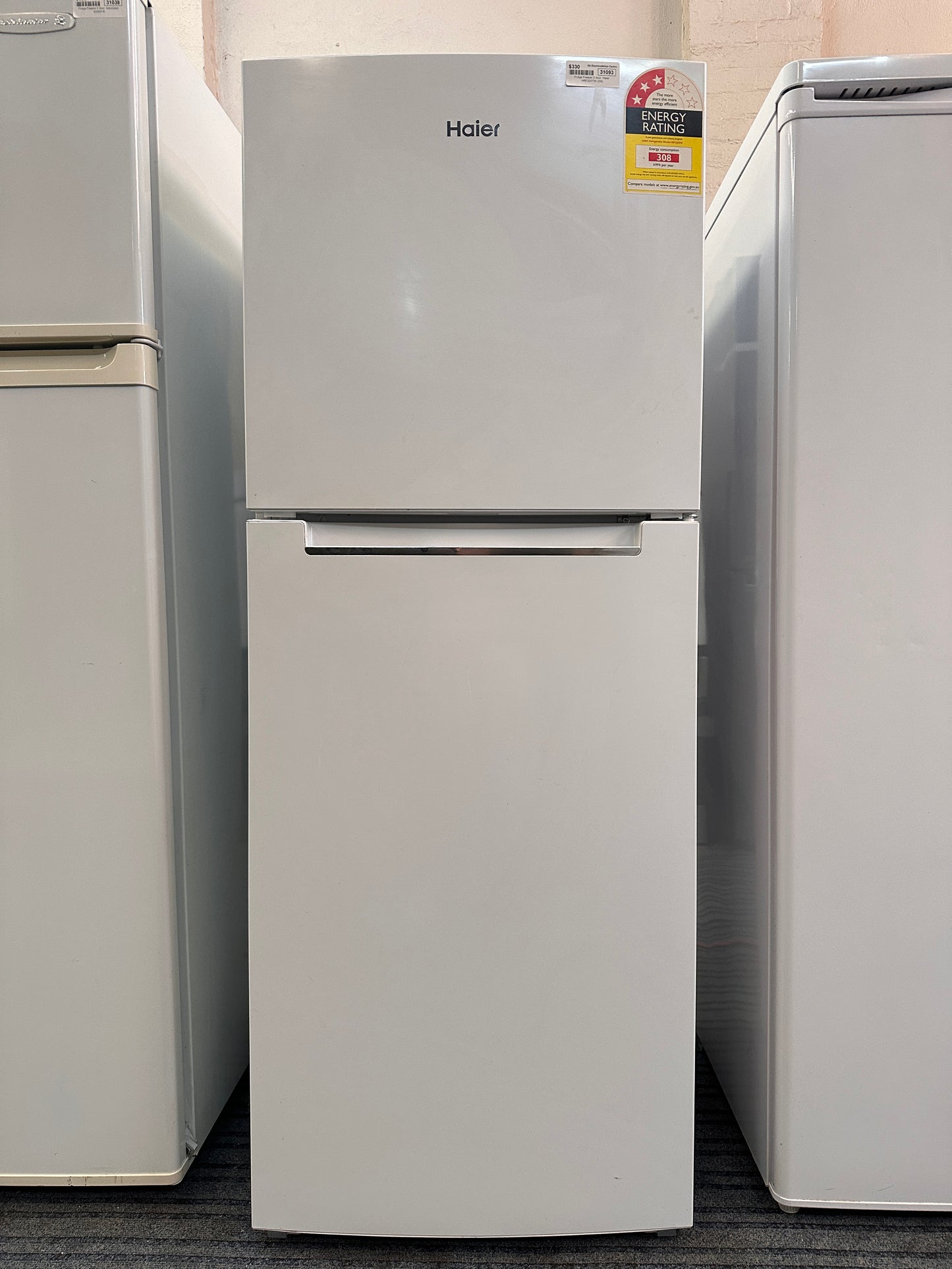 Haier Top Mount Fridge Freezer 220L HRF220TW