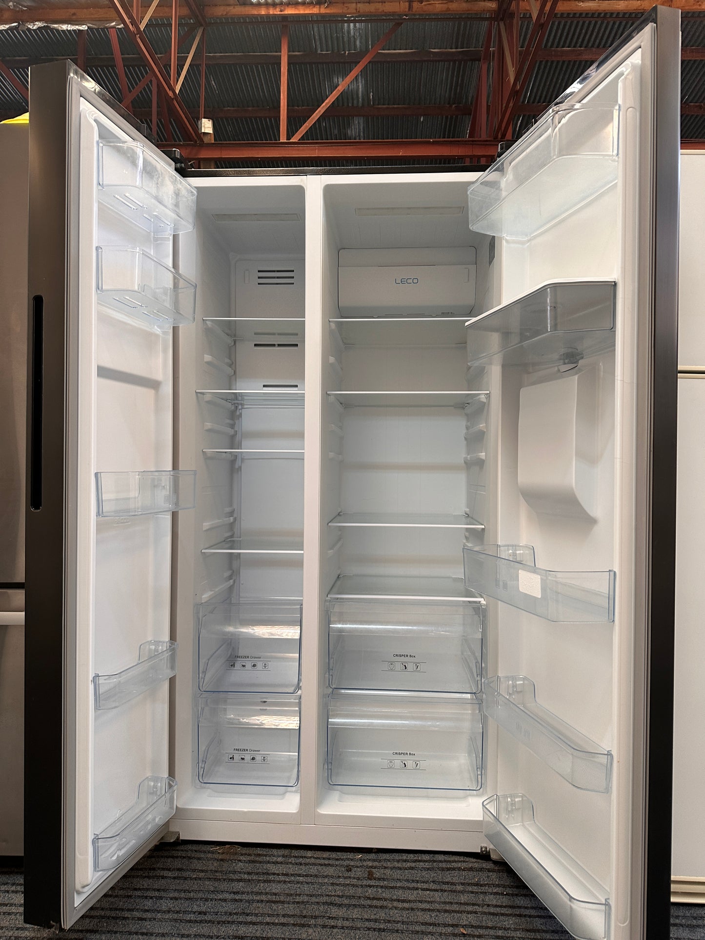 CHIQ Side by Side Fridge Freezer 559L CSS558NBSD