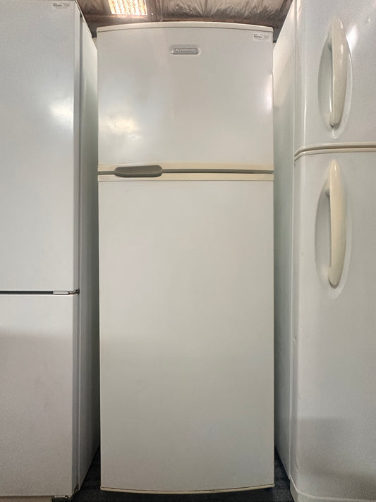 Simpson Top Mount Fridge Freezer 303L SR300C-R