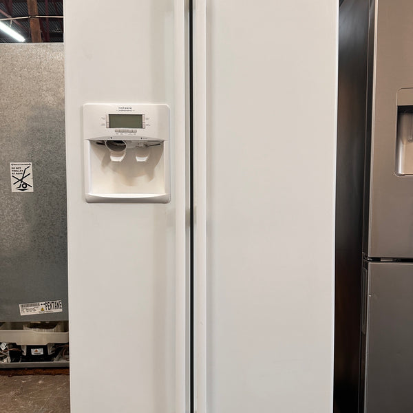 Westinghouse Side by Side Fridge Freezer 597L WSE6070WB