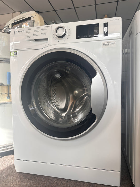 Ariston Front Load Washing Machine 9kg N94WAAU