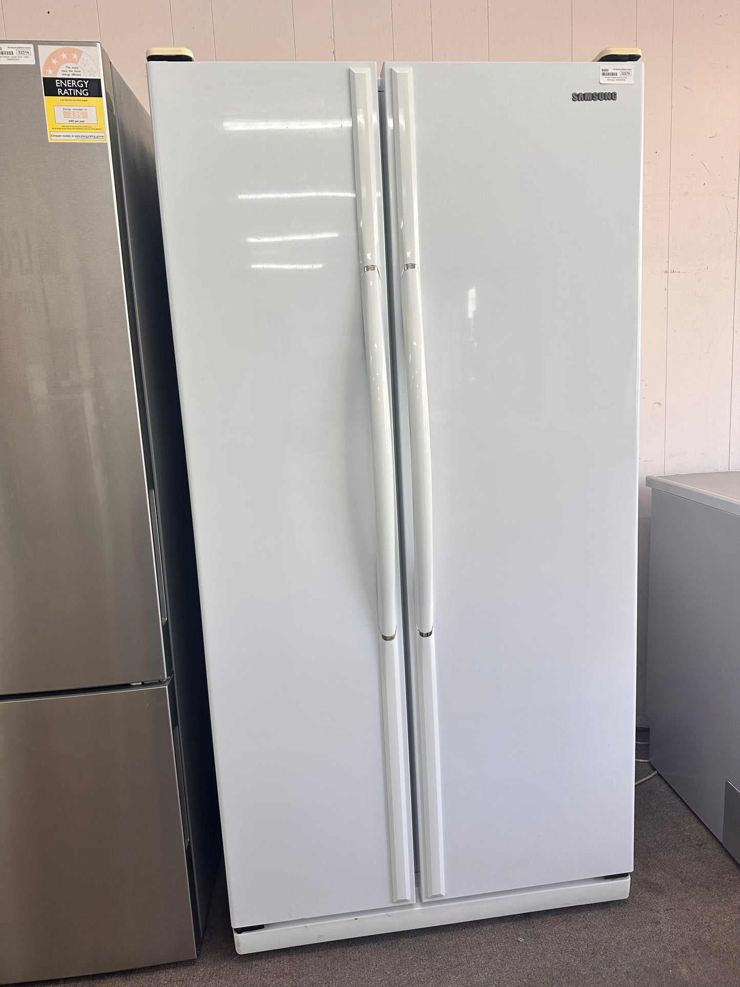 Samsung Side by Side Fridge Freezer 535L SRS533NW