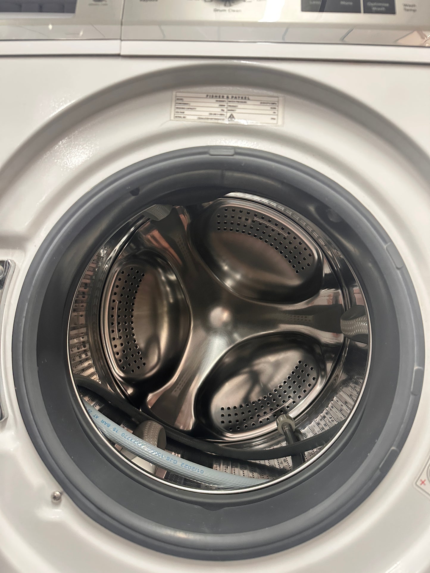 Fisher & Paykel Front Loader Washing Machine 8kg WH8060P3