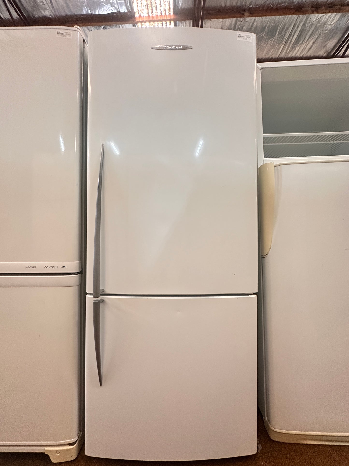 Fisher & Paykel Bottom Mount Fridge Freezer 442L E442B