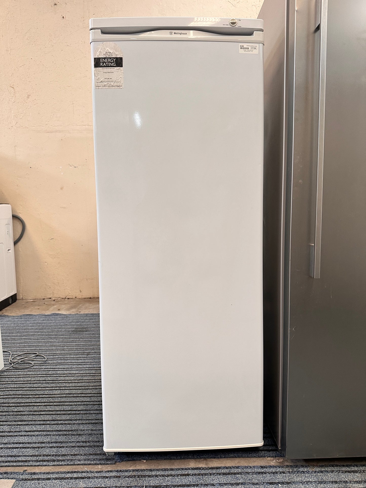 Westinghouse Freestanding Freezer 175L WFM1810WC