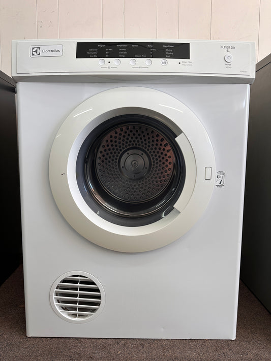 Electrolux Dryer 5kg EDV5051