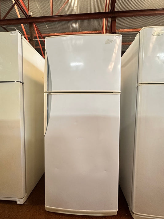 Westinghouse Top Mount Fridge Freezer 423L RJ422T-R*14
