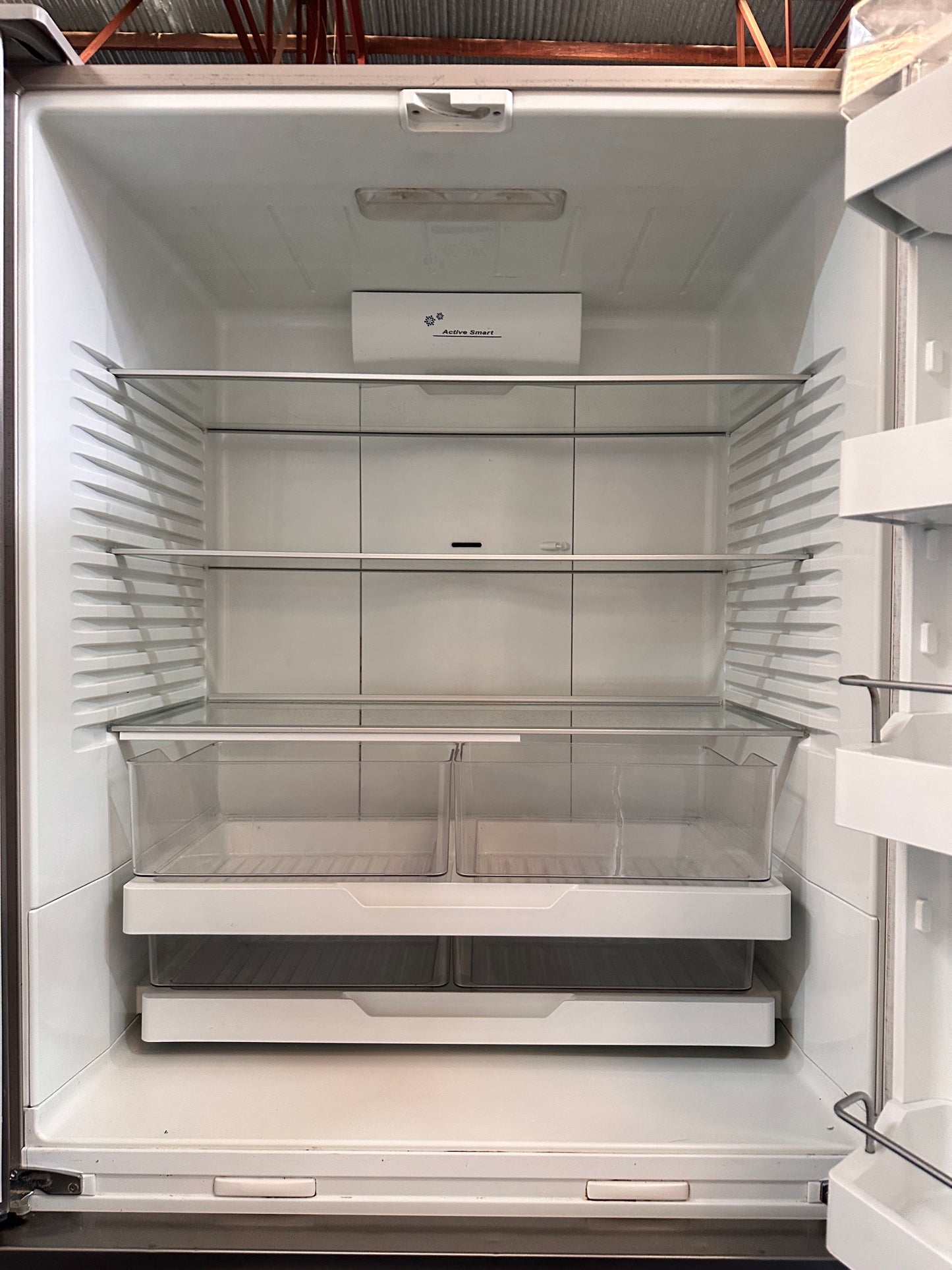 Fisher & Paykel French Door Fridge Freezer 614L RF610A