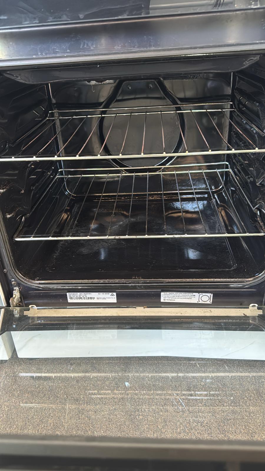 Westinghouse 54cm Electric Freestanding Stove WLE535WA (32403 F)