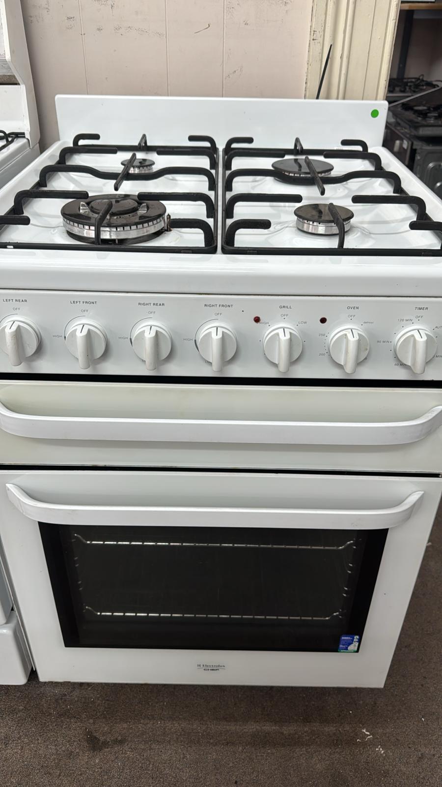 Chef Electrolux 60cm Fan Forced Natural Gas Stove (32510)
