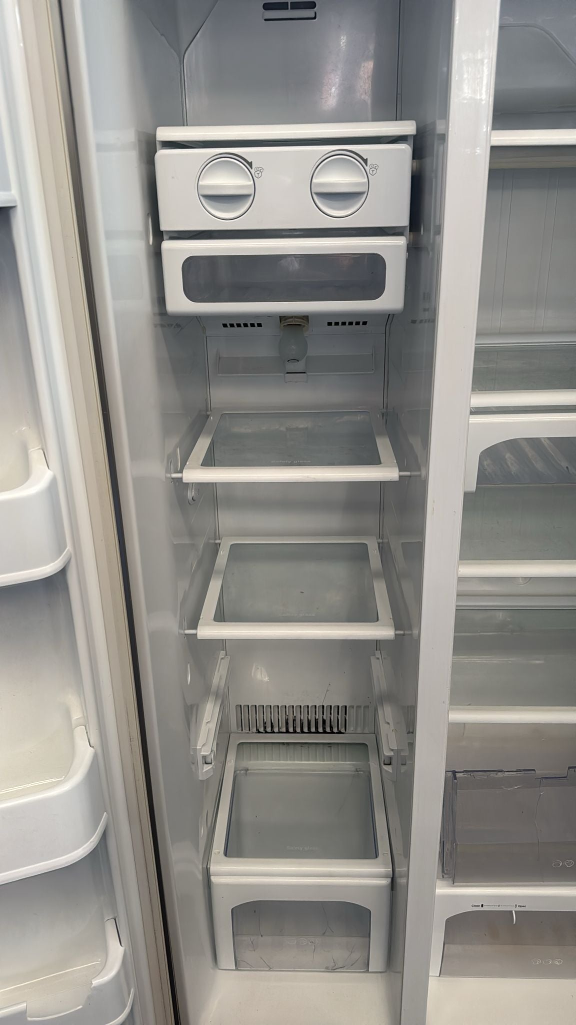 LG Side by Side Fridge Freezer 608L GRB207NIS (32539)
