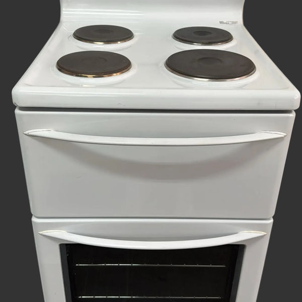 Westinghouse 54cm Electric Freestanding Stove (32563)