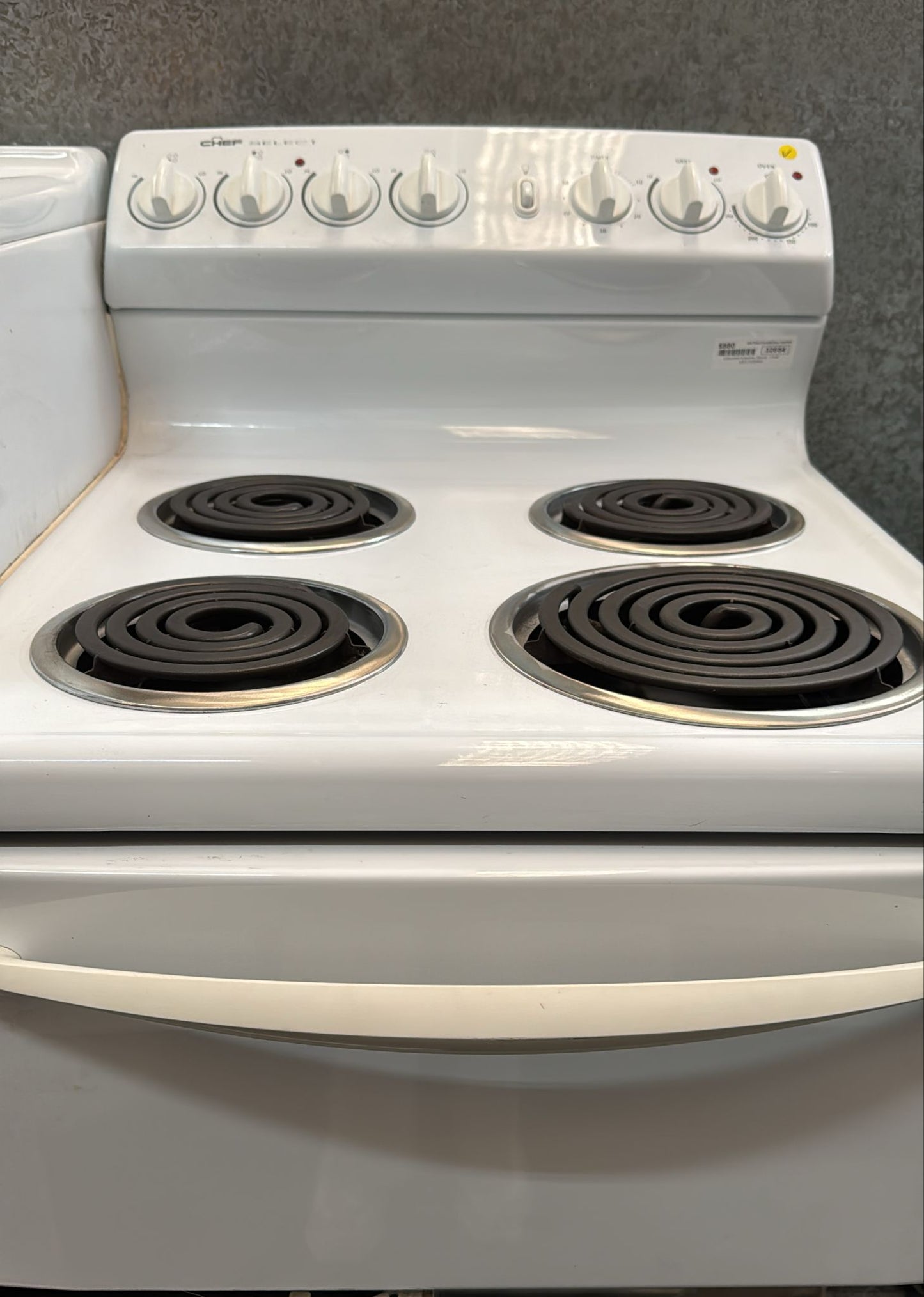 Chef Electric Elevated Stove, EEC1230W-L (32654)