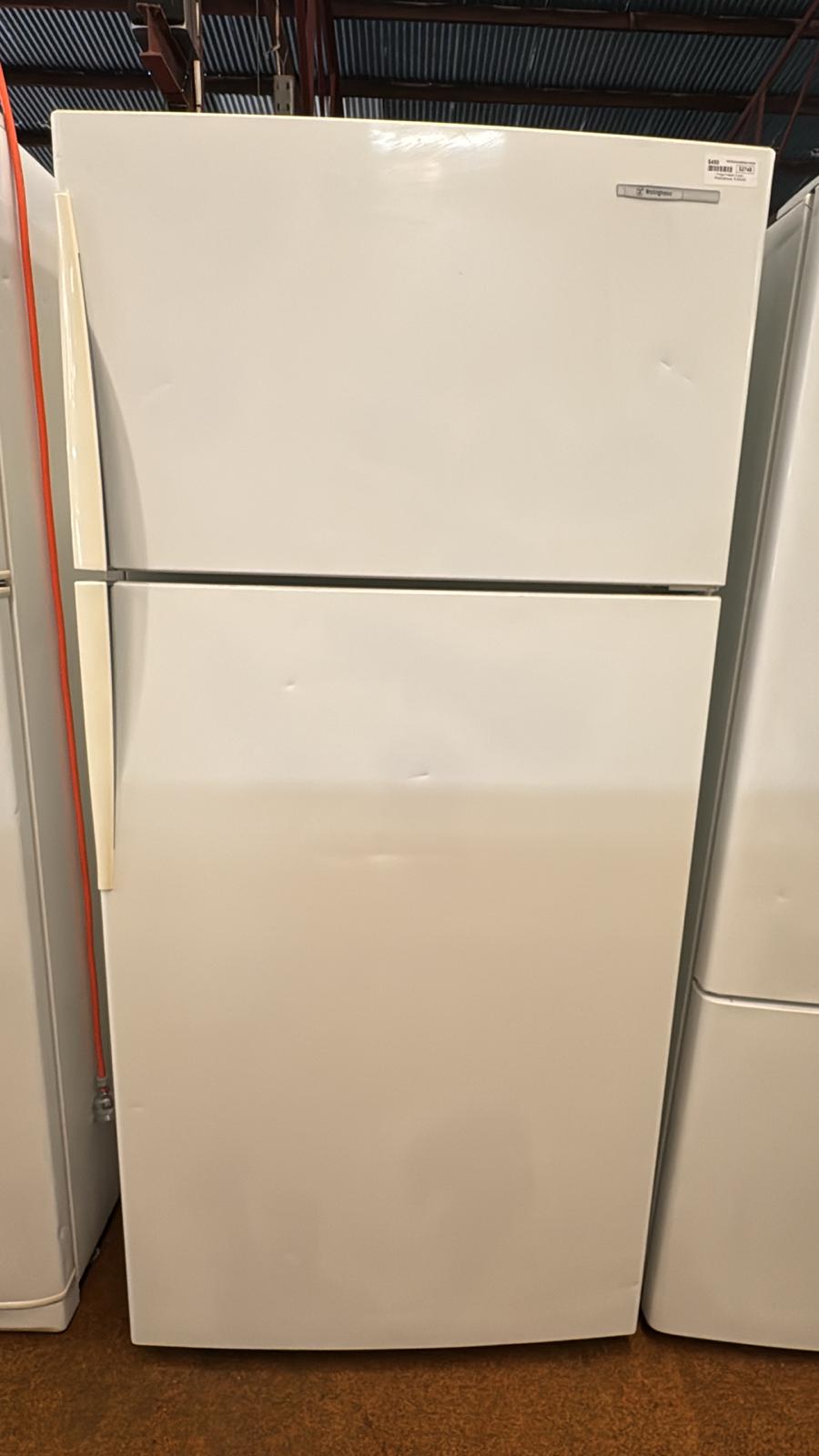 Westinghouse 517L Top Mount Fridge Freezer, RJ522VR (32748)
