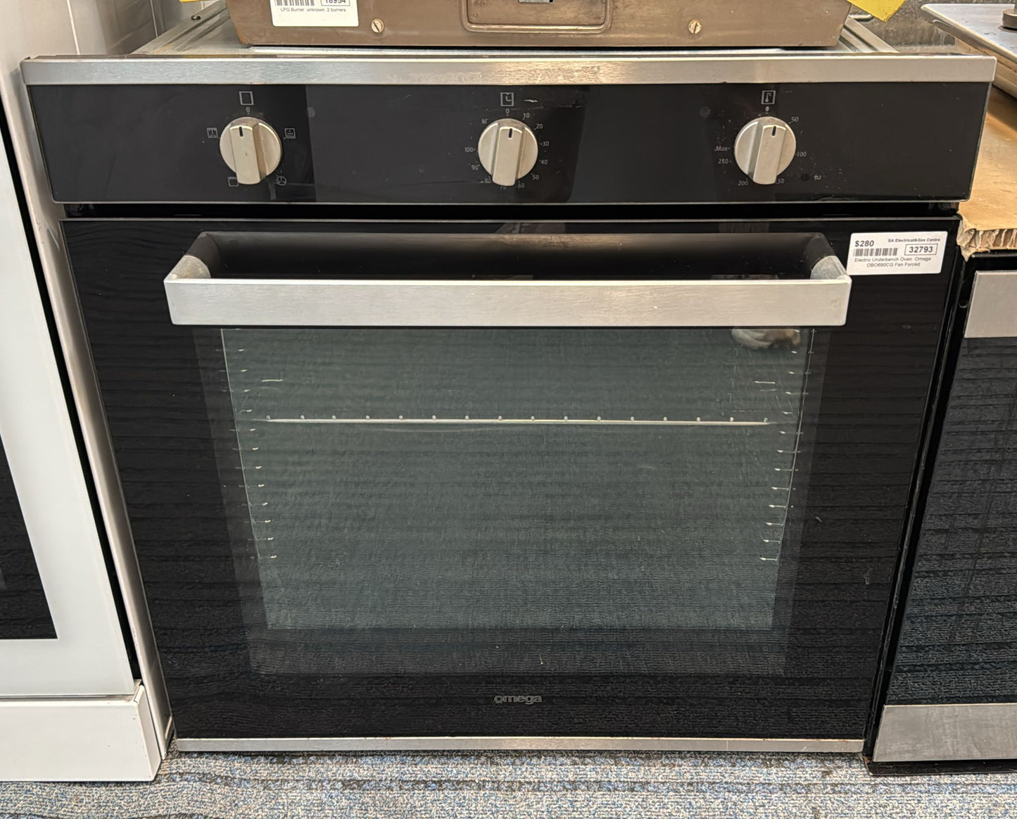 Omega Fan Forced Electric Underbench Oven OBO690CG (32793)