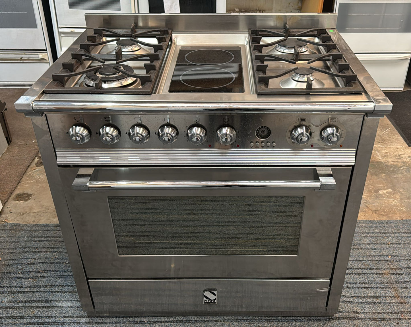 Steel Cucine 90cm Duel Fuel Stove, Fan Forced (32855)