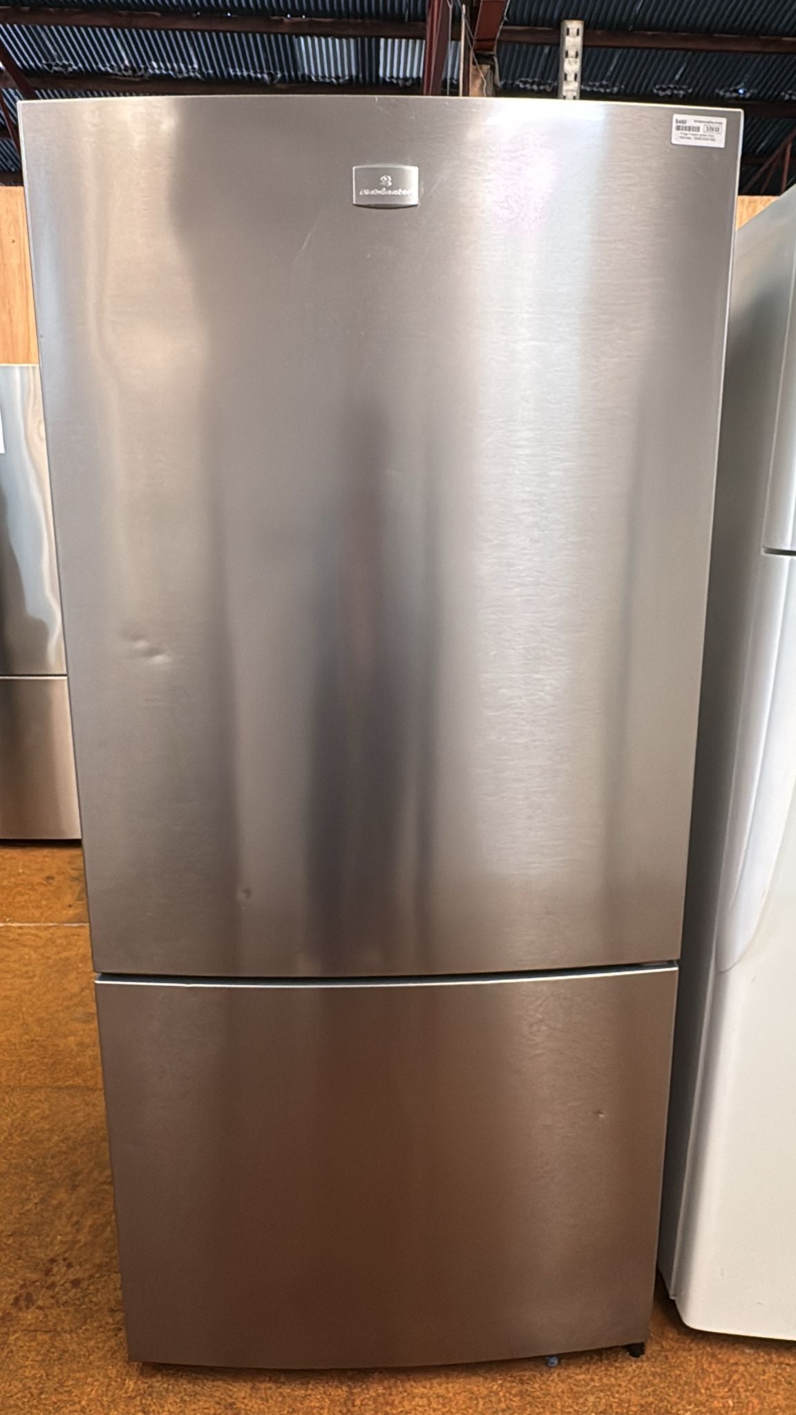 Kelvinator Bottom Mount Fridge Freezer 529L KBM5302AA (33543)