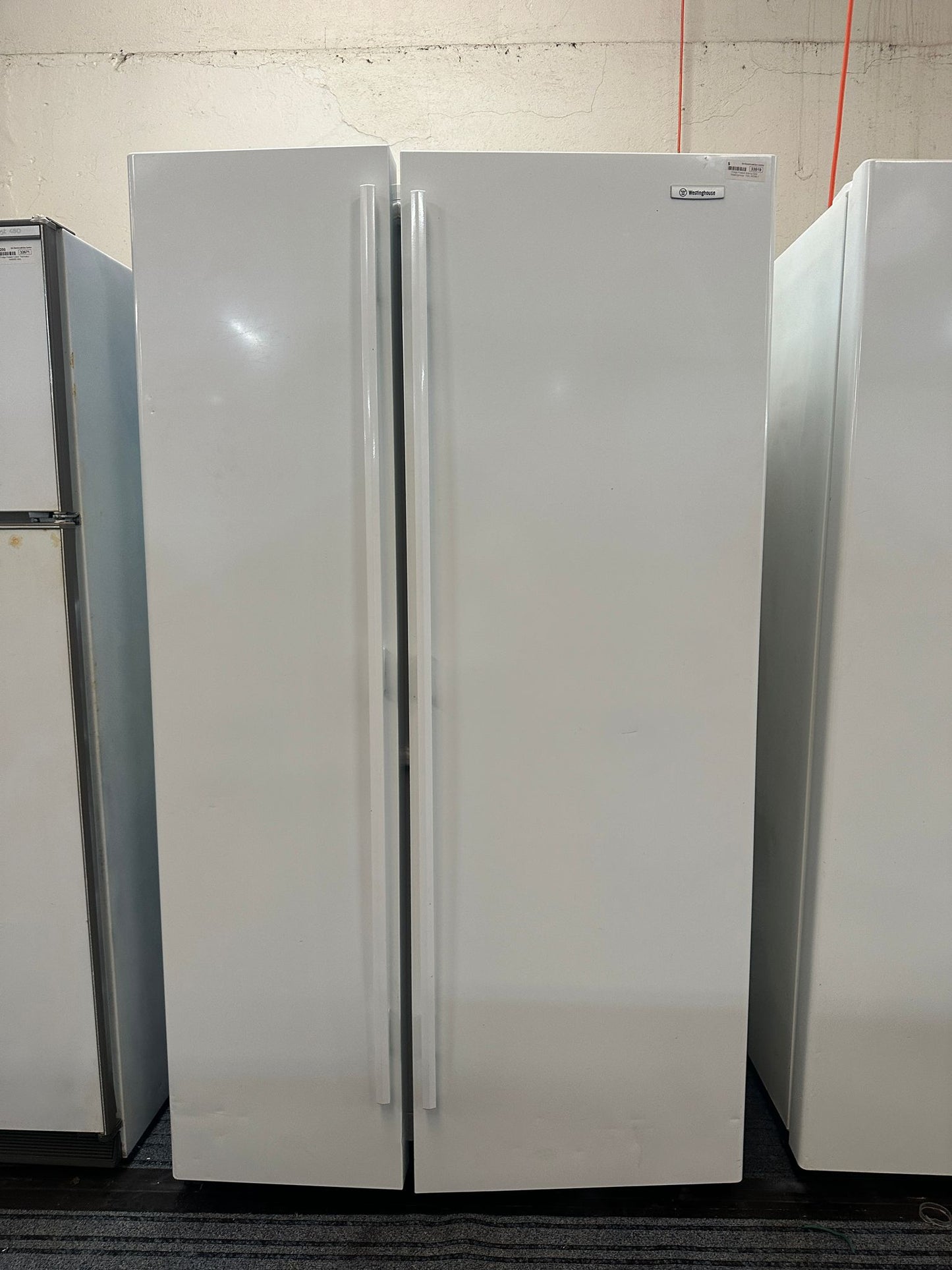 Westinghouse Side by Side Fridge Freezer 700L WSE7000SA (33019)