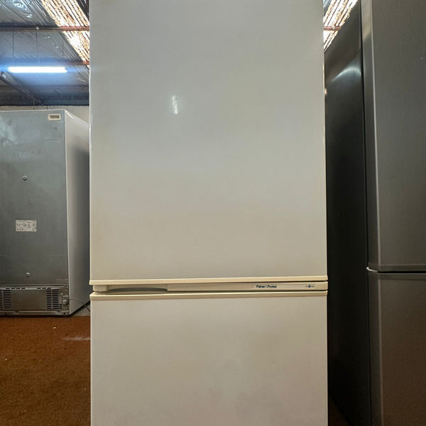Fisher & Paykel Bottom Mount Fridge Freezer 519L, E522B (33044)