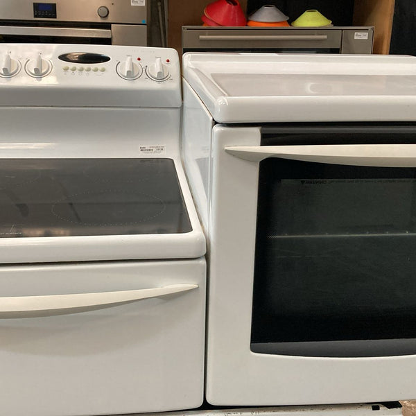 Chef Fan Forced Elevated Electric Stove, Ceramic Top EEC1380W (33126)