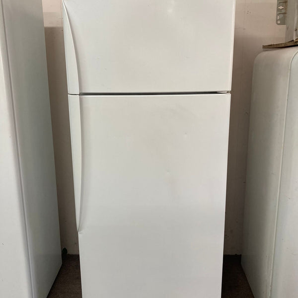 Fisher & Paykel Top Mount Fridge Freezer 380L, E381TRT (33136)