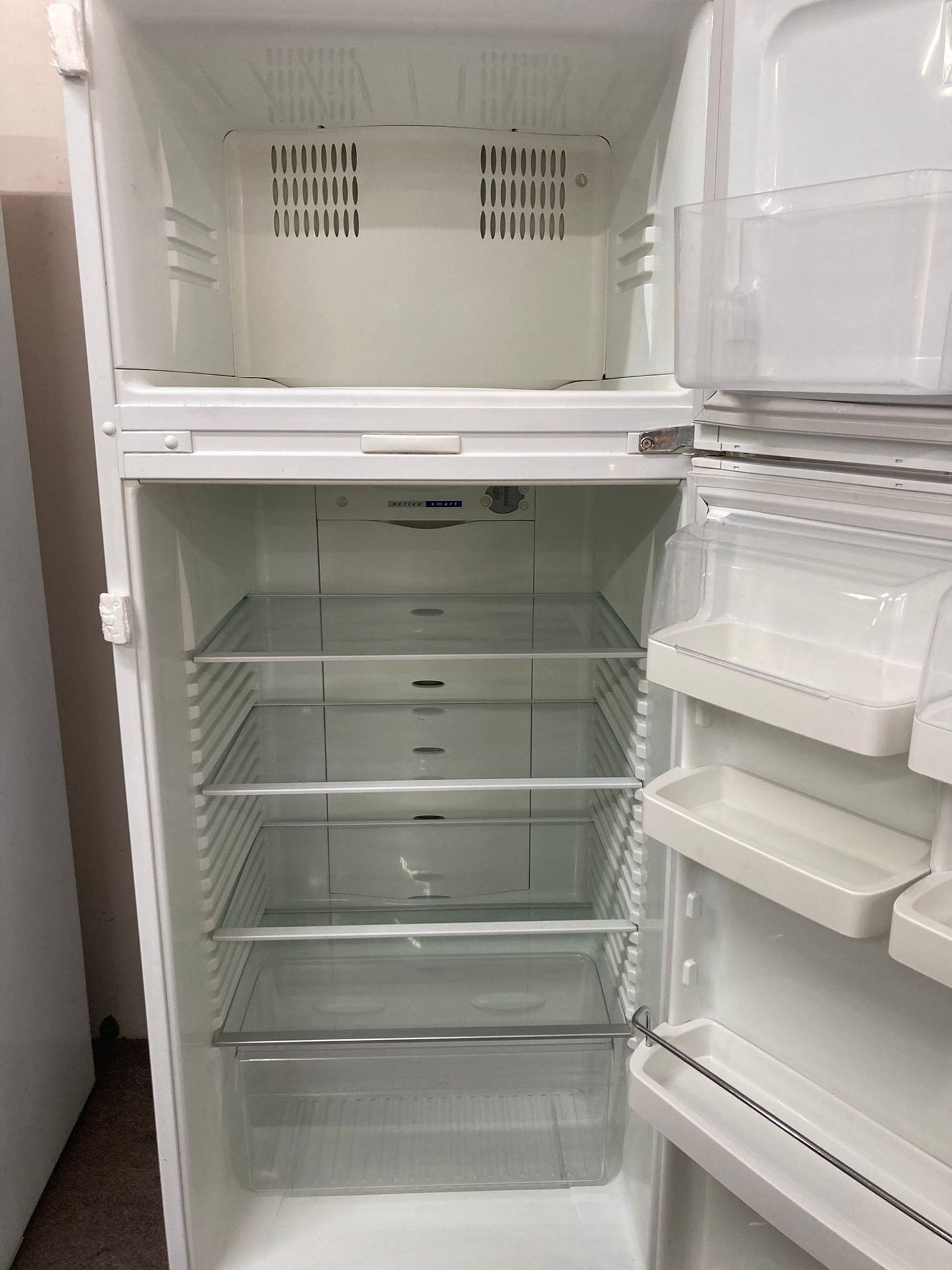 Fisher & Paykel Top Mount Fridge Freezer 380L, E381TRT (33136)