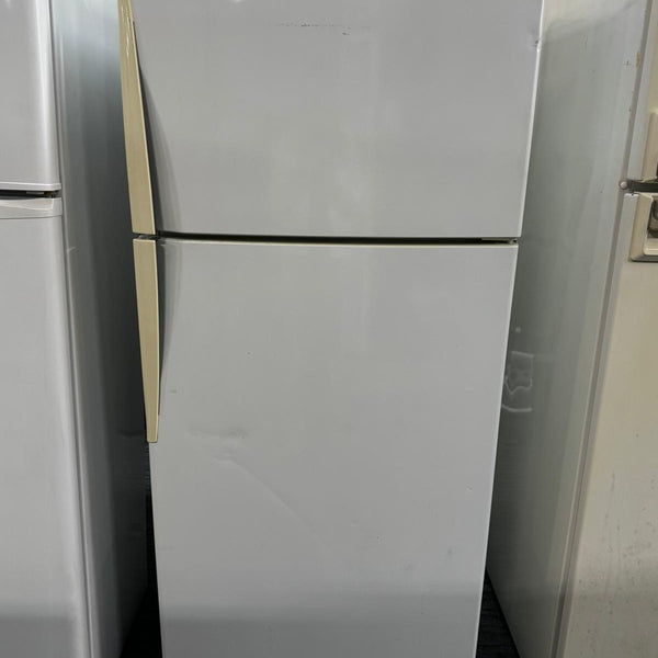 Westinghouse Top Mount Fridge Freezer RJ422VR 416L (33156)
