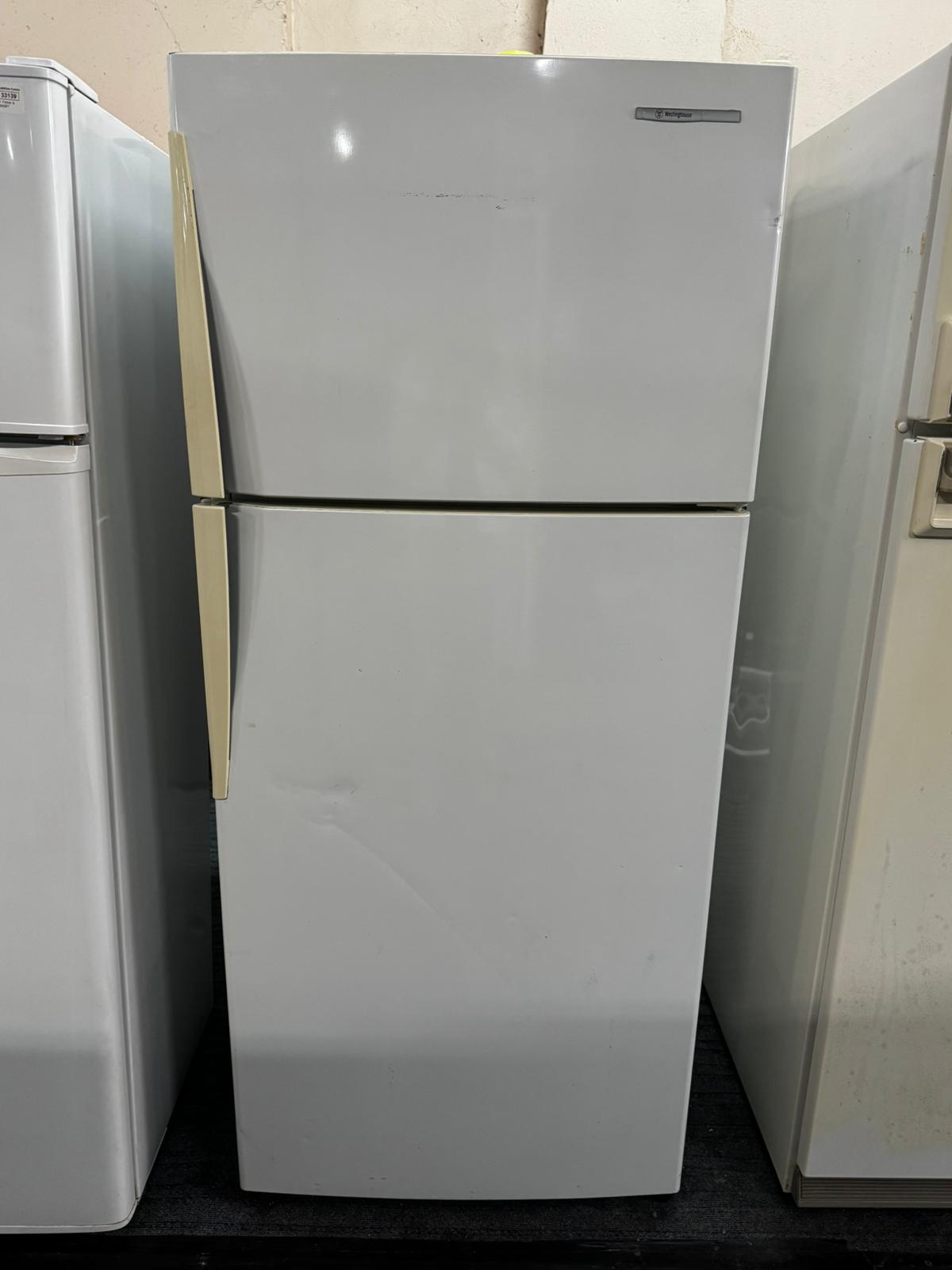Westinghouse Top Mount Fridge Freezer RJ422VR 416L (33156)