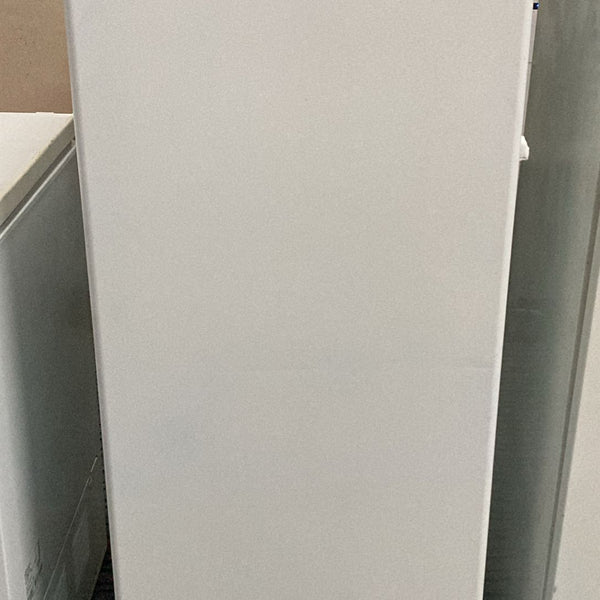 Westinghouse Upright Freezer Only FR211 (33095)