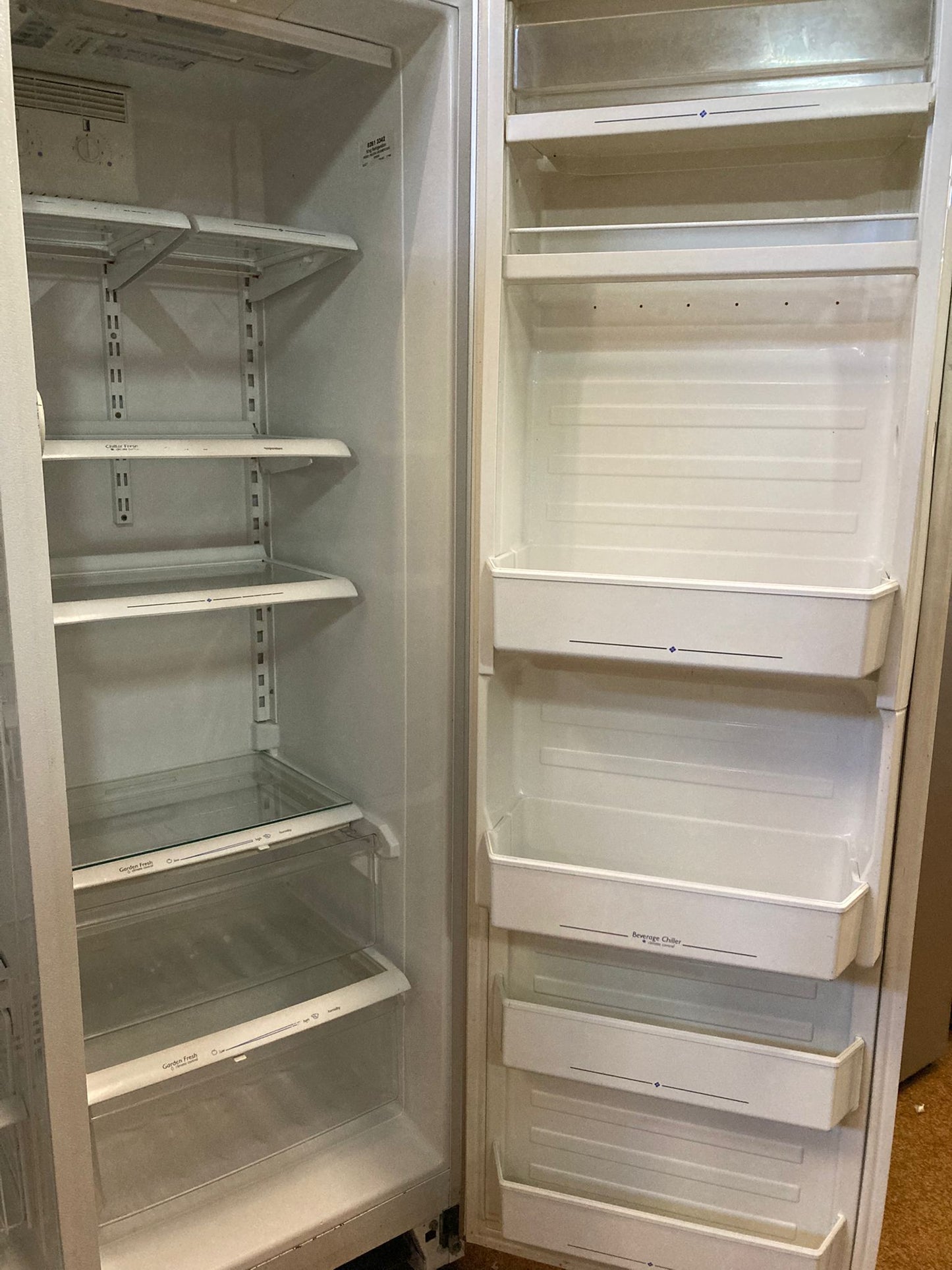 Amana Side by Side Fridge Freezer SB520S (33175)