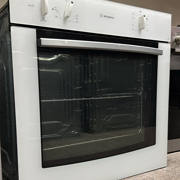 Westinghouse 663 Electric Underbench Oven, Fan Forced (33183)