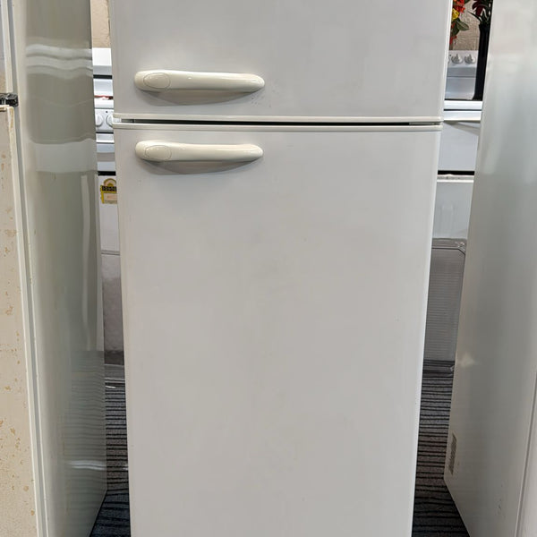Kelvinator Top Mount Fridge Freezer N410HR 410L (33205)