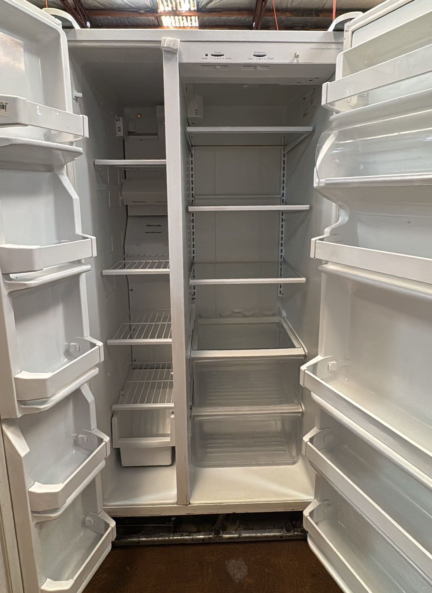 Whirlpool Side by Side Fridge Freezer 575L (33204)