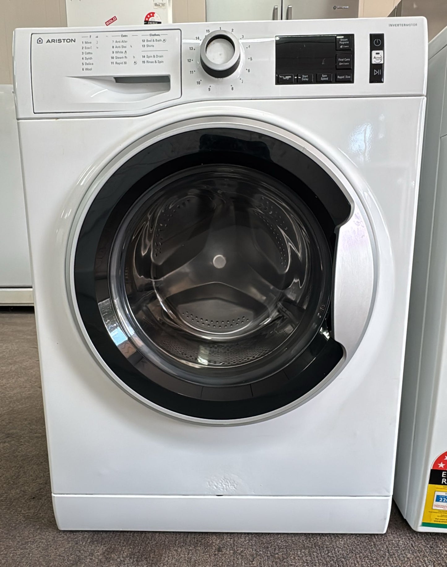 Ariston Front Loader Washing Machine 8kg, N84WAU (33216)