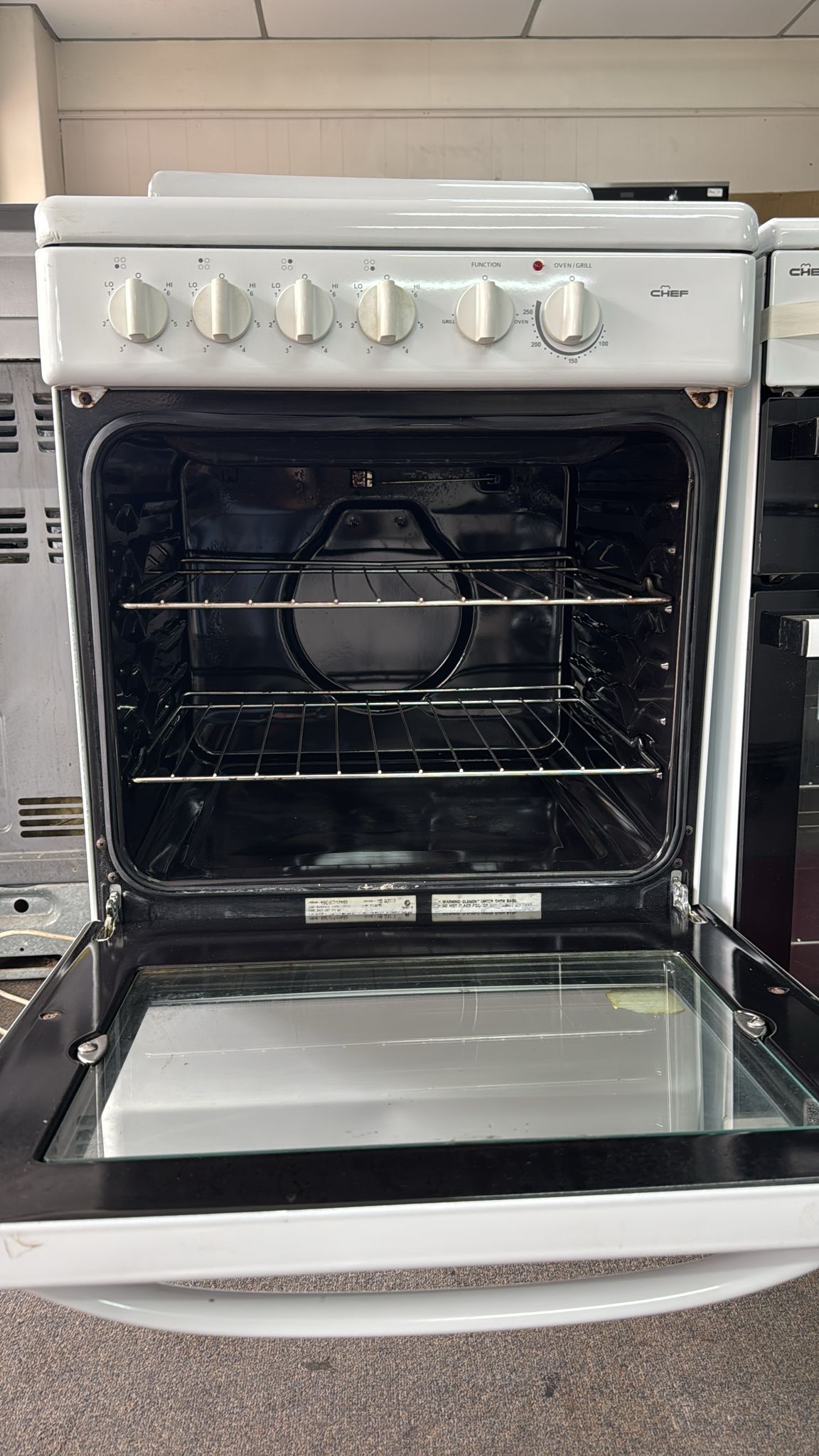 Chef Freestanding Electric Stove 54cm (33219)
