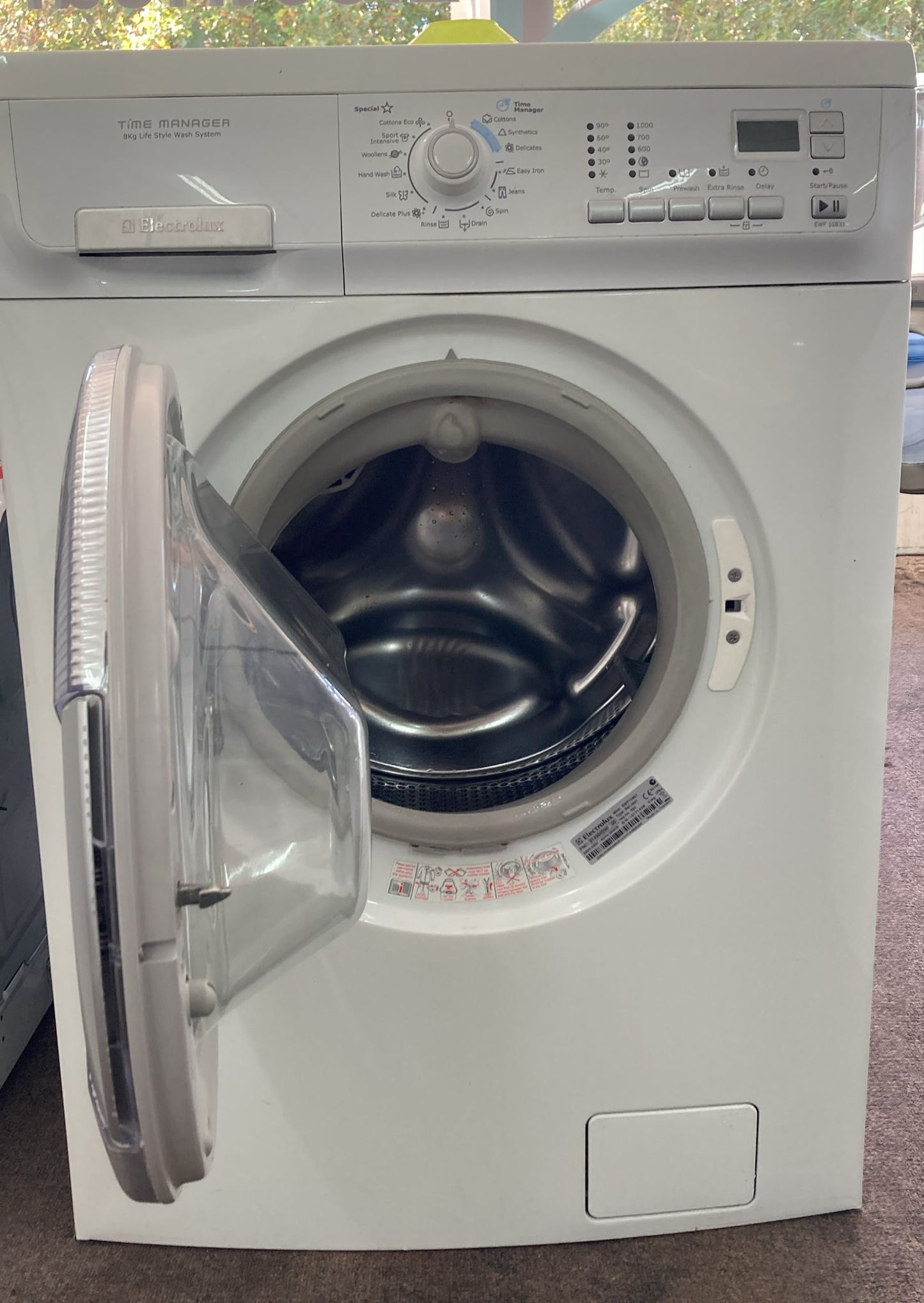 Electrolux Front Loader Washing Machine 8kg, EWF10831  (33231)