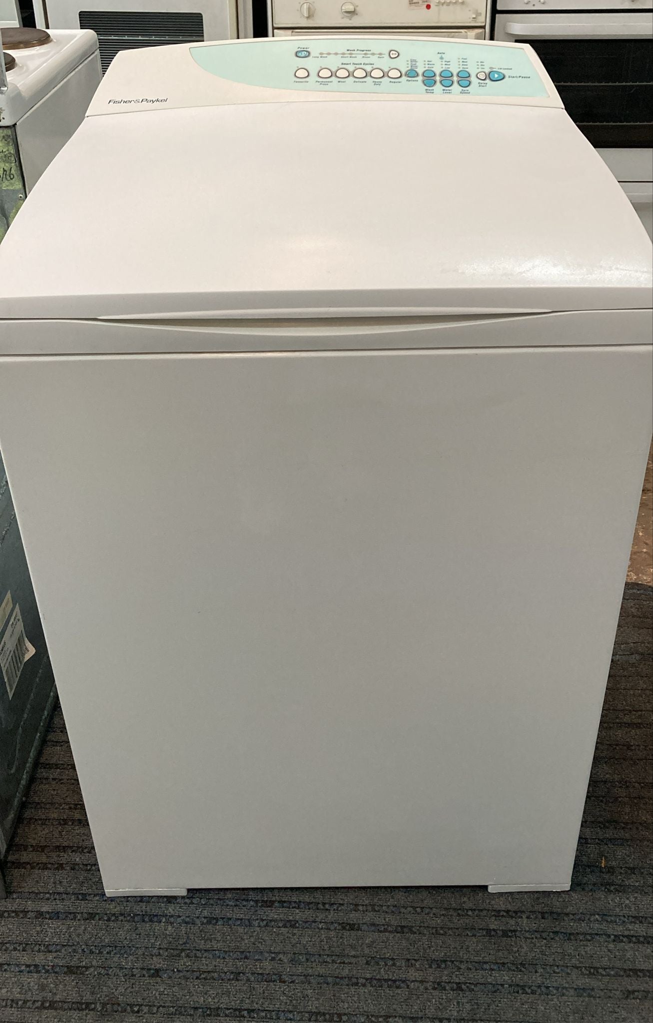 Fisher & Paykel Top Loader Washing Machine 7kg  GW711 (33236)