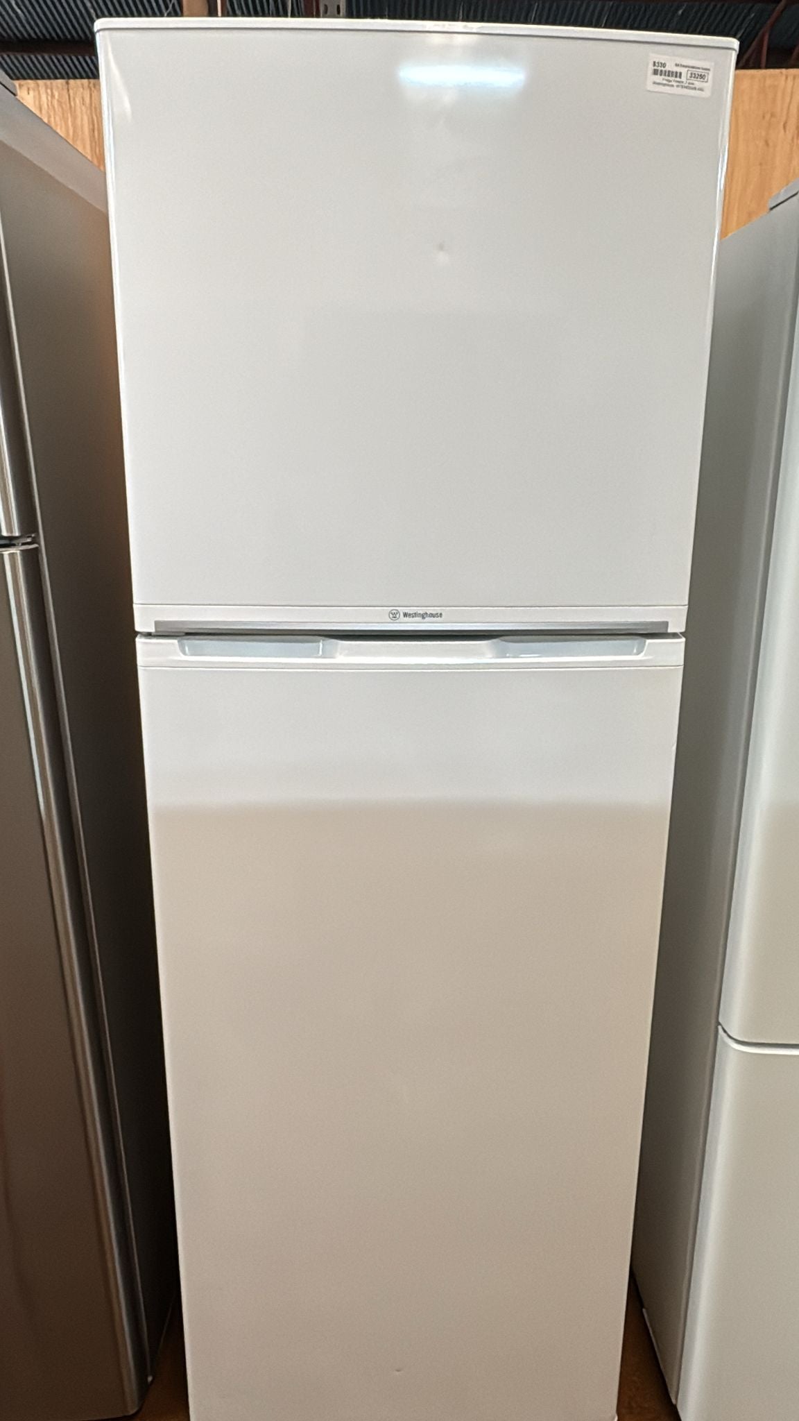 Westinghouse Top Mount Fridge Freezer WTB3400WBXAU 340L (33250)