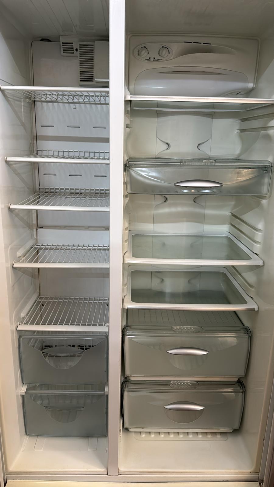 Westinghouse Side by Side Fridge Freezer 660L RS662V (33259)
